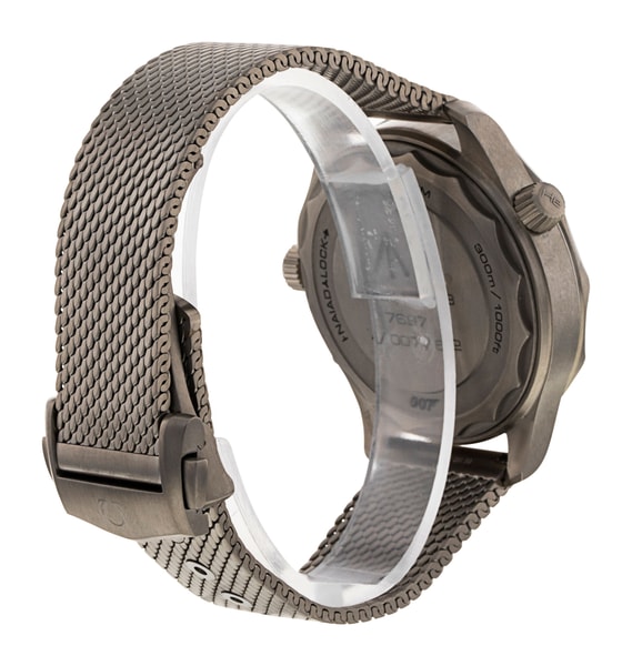 Omega Seamaster Diver 300m - James Bond Edition 210.92.42.20.01.001